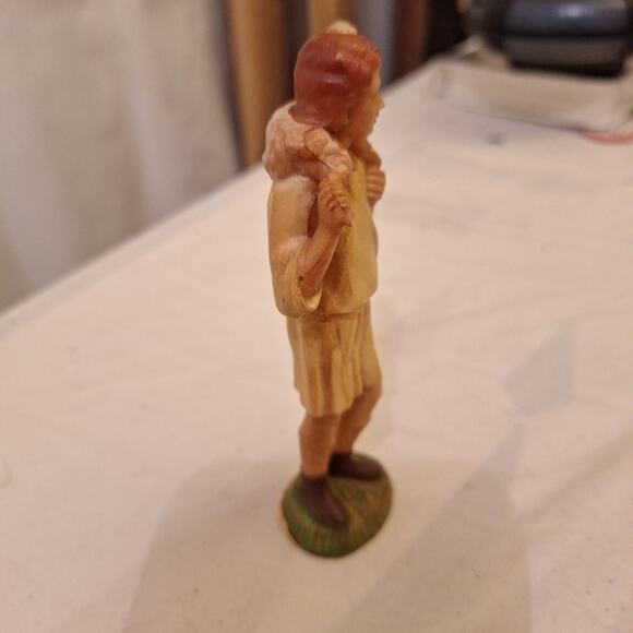 Vintage Art Plastics Nativity Scene 5" Boy Shepard Lamb Figure Hong Kong 790/GS - Picture 4 of 5
